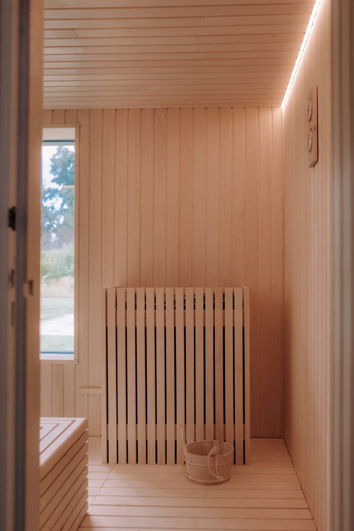 Poêle habillé en bois